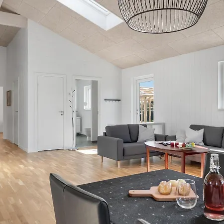 Gorgeous In With Kitchen *