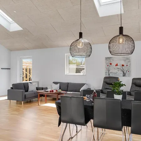 Feriehus Gorgeous In With Kitchen